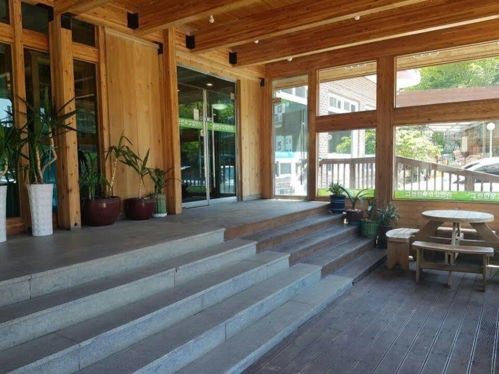 Phoenix Greentel Pyeongchang Exterior foto
